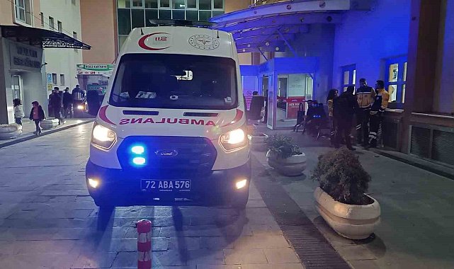 Batman'da otomobilin çarptığı yaşlı kadın yaralandı