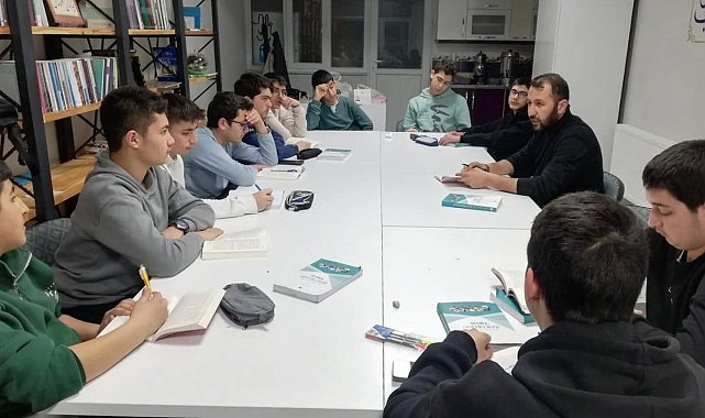 Bayburt'ta 'İftardan Sahura Gençlik Buluşması' programı gerçekleştirildi