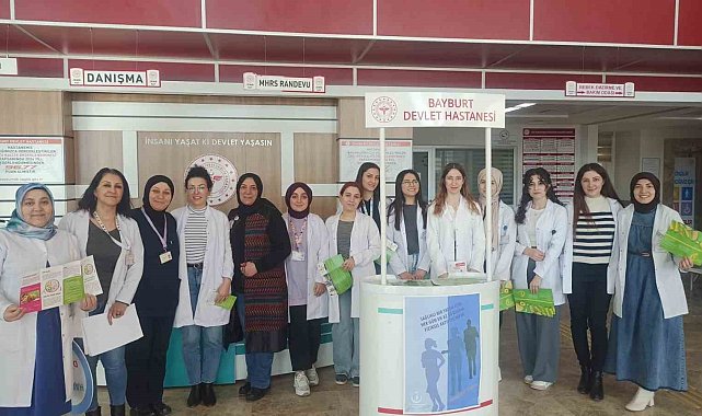 Bayburt'ta obeziteye açılan stantla dikkat çekildi
