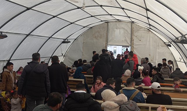 Bayram öncesi Suriyelilerin ülkelerine dönüşü yoğunlaştı