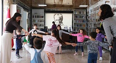 Belediyenin çocuk atölyelerinde eğlenceli etkinlikler