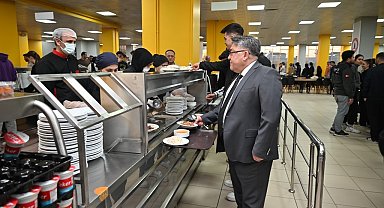 BEUN Ailesi Kadir Gecesi'nde iftar sofrasında buluştu