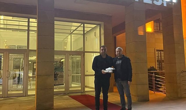 Beypazarı'nda bir muhtar vatandaşlara sahur yemeği dağıttı