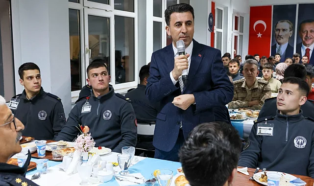 Bilecik Valisi Aygöl, polis adaylarıyla iftar programında buluştu