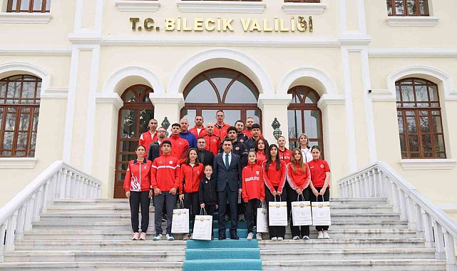 Bilecik'in gururu sporcuları ağırladı