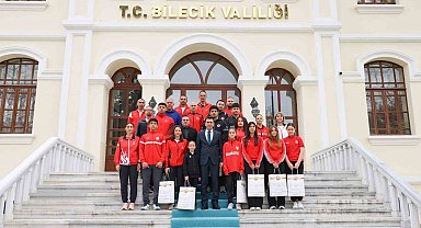Bilecik'in gururu sporcuları ağırladı