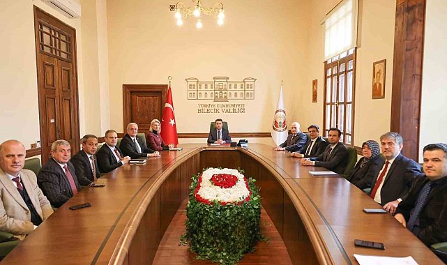 Bilecik'in hizmetleri ve projeleri hakkında konular görüşüldü