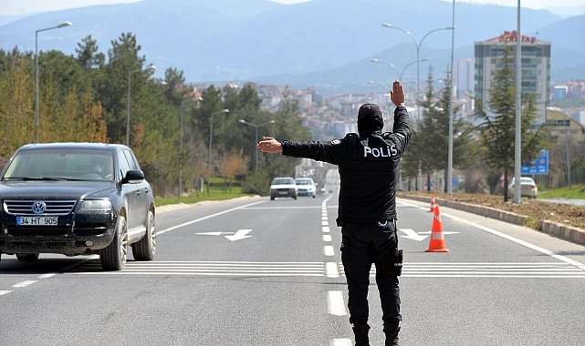 Bilecik'te 6 bin 361 araç ve sürücüsü kontrol edildi