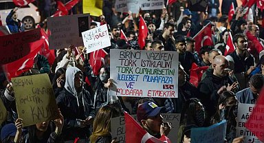 Bilecik'te İmamoğlu'na destek yürüyüşü sonrası 1 kişi gözaltına alındı