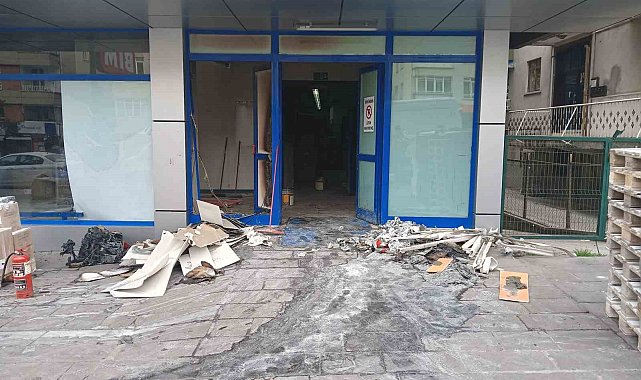BİM market deposunda korkutan yangın