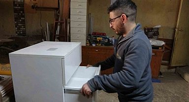 Birikimini evinde saklayan 'o'nu arayıp buluyor