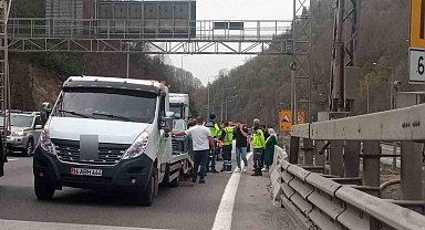 Bolu Dağı Tüneli geçişinde otomobiller çarpıştı: 4 yaralı