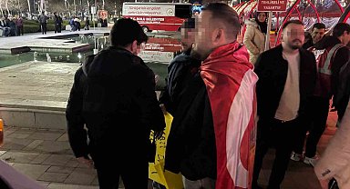 Bolu'da 2 şahıs, 'Cumhurbaşkanına hakaret' suçundan tutuklandı
