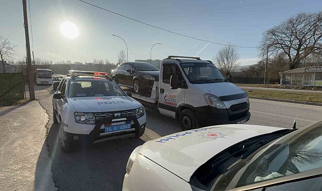 Bolu'da çakarlı araç kullanan sürücüye 138 bin lira ceza