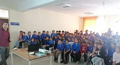 Bozyazı'da 'Bağımlılıkla Mücadele Semineri' düzenlendi