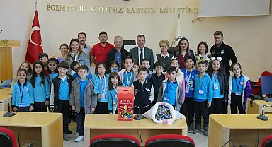Burhaniyeli miniklerden örnek çevre duyarlılığı
