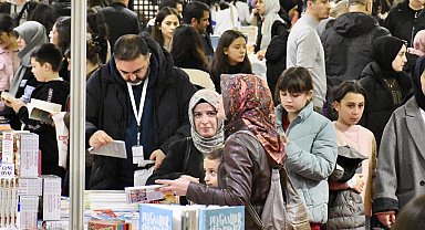 Bursa 22. Kitap Fuarı bu yıl kapılarını yeni yerinde açacak