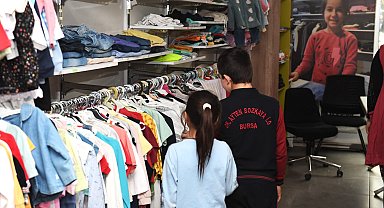 Bursa Osmangazi'nin 'Sevgi Mağazası'ndan bayramlık sevinç