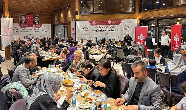 Bursa Vakıflar Bölge Müdürlüğü 125 bin kişiyi aynı sofrada buluşturdu