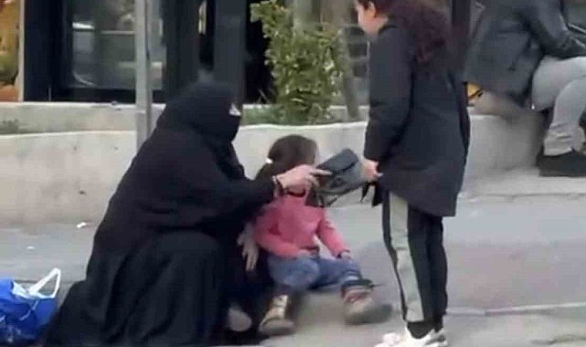 Bursa'da dilencilerin yer kavgası kamerada