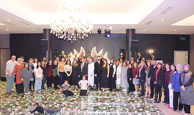 Bursa'da 500 sağlıkçı iftarda buluştu
