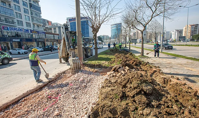 Bursa'da Ata Bulvarı'nı rahatlatacak dokunuş