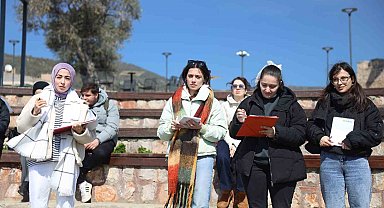 Bursalı öğrenciler Hereke Kalesi'ne hayran kaldı