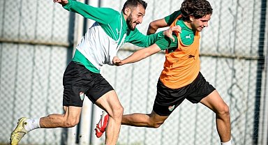 Bursaspor'da Kuşadasıspor hazırlıkları başladı