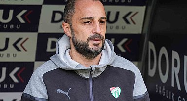 Bursaspor'un yeni teknik direktörü ilk galibiyetini aldı
