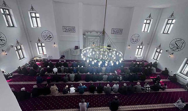 Büyükşehir Nizip Çanakçı Mahallesi'nde yaptığı yeni camiyi hizmete açtı