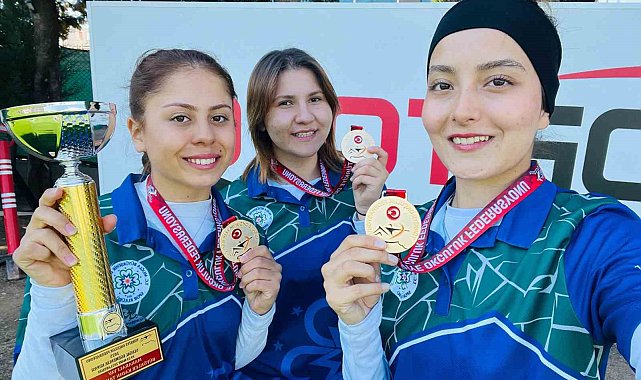 Büyükşehir Okçuları Antalya'dan birincilik ve üçüncülükle döndü