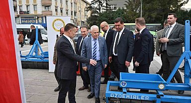 Büyükşehir'den üreticiye ekipman desteği