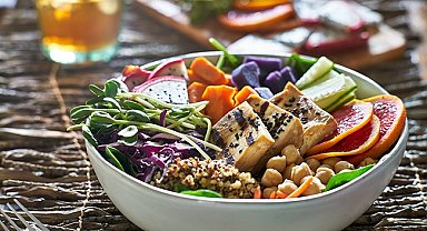 C vitamini kataraktı önlüyor! Akdeniz tipi beslenme şart!