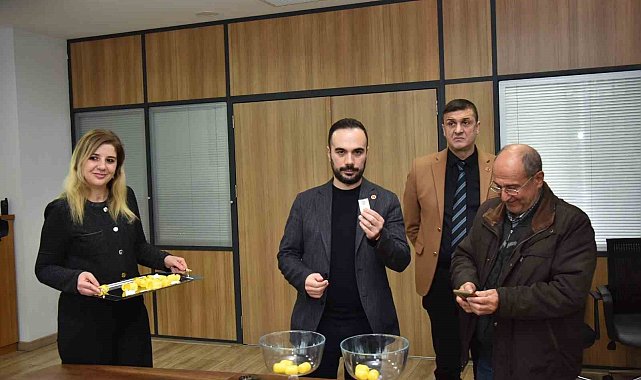 Çağlayan Kentsel Dönüşüm Projesi için hak sahipleri oturacakları daireler için kura çekiyor