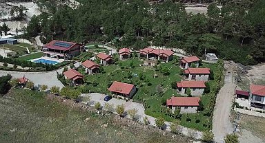 Çameli'nin doğayla iç içe ünlü Taş Konakları dünyaya tanıtılıyor