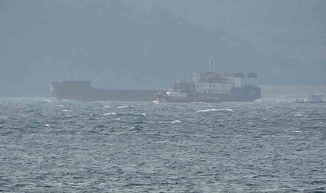 Çanakkale Boğazı'nda genel yük gemisi makine arızası yaptı