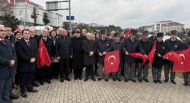 Çanakkale Zaferi anmasında şiir okuyan 10 yaşındaki kız çocuğunun gözyaşları