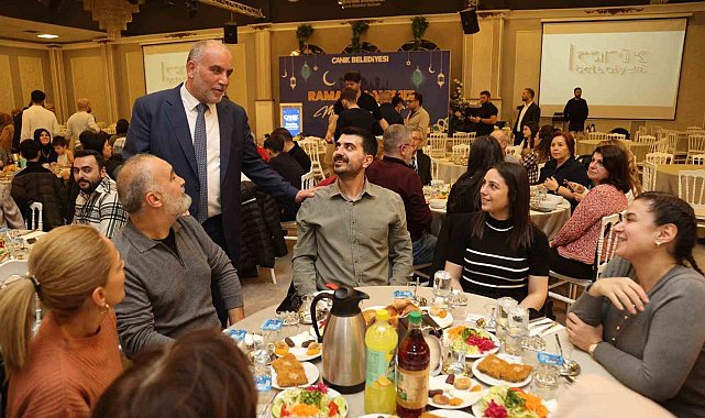 Canik'te sağlık çalışanları iftar sofrasında buluştu
