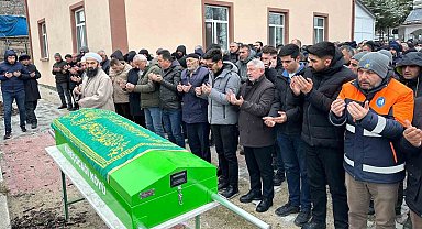 Çay içmek için gittiği kahvehanedeki saldırıda ölen vatandaş son yolculuğuna uğurlandı