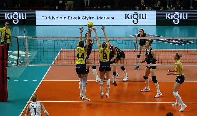 CEV Şampiyonlar Ligi'ndeki Türk derbisinde kazananı altın set belirledi