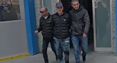 Cezaevinden firar edip sürekli adres değiştiren hükümlü polisten kaçamadı