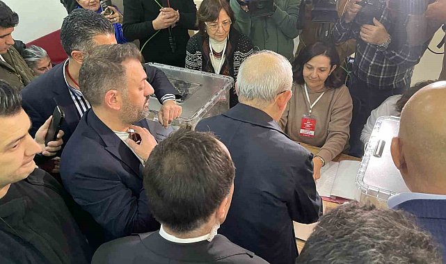CHP eski Genel Başkanı Kılıçdaroğlu: "Demokrasi mücadelesini her yerde, her ortamda ve bedeli ne olursa olsun vermek zorundayız"