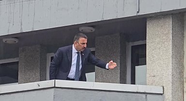 CHP'lilerin paralel kutlamasına Validen tepki