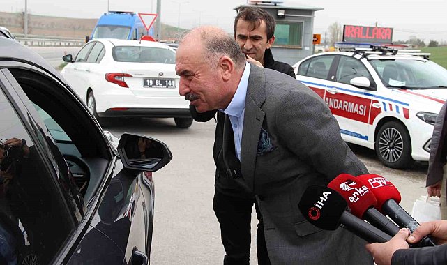 Çorum'da bayram trafiği yoğunluğu sürüyor