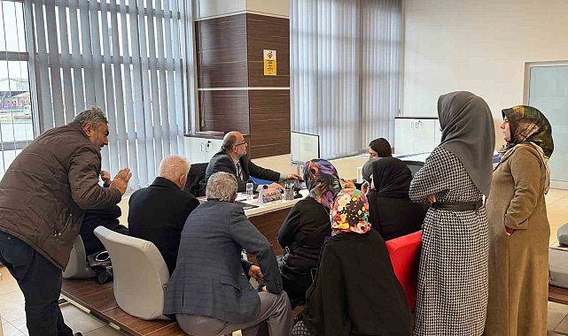 Çorum'da kentsel dönüşüme girecek mahalledeki vatandaşlarla görüşmeler başladı