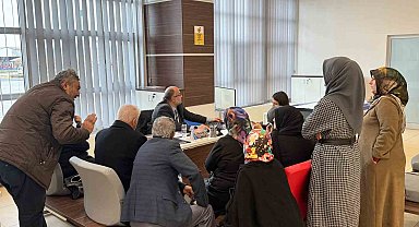 Çorum'da kentsel dönüşüme girecek mahalledeki vatandaşlarla görüşmeler başladı
