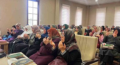 Çorumlu kadınlardan Esmaü'l Hüsna yarışması
