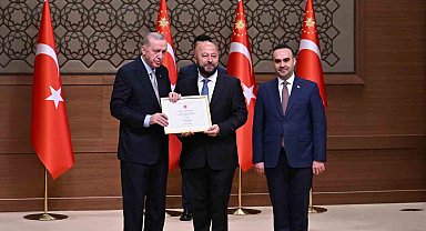 Cumhurbaşkanı Erdoğan'dan CW Solar Cell'e ödül