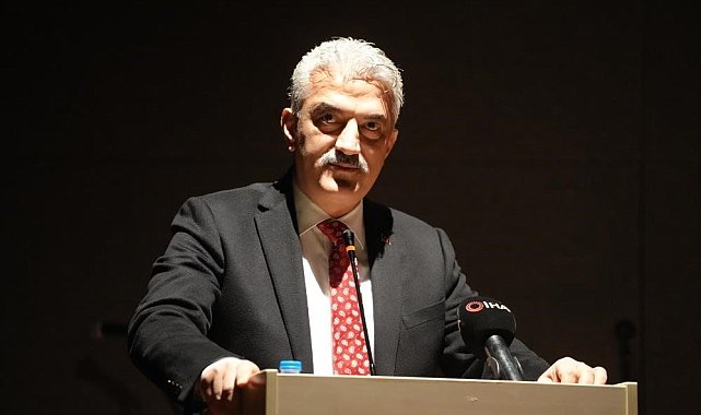 Cumhurbaşkanı Erdoğan'ın ailesine yönelik hakaretlere Vali Makas'tan tepki: "Şiddetle kınıyorum"