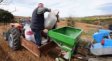 Denizli'de 542 çiftçiye 75 bin 100 kilogram gübre desteği sağladı